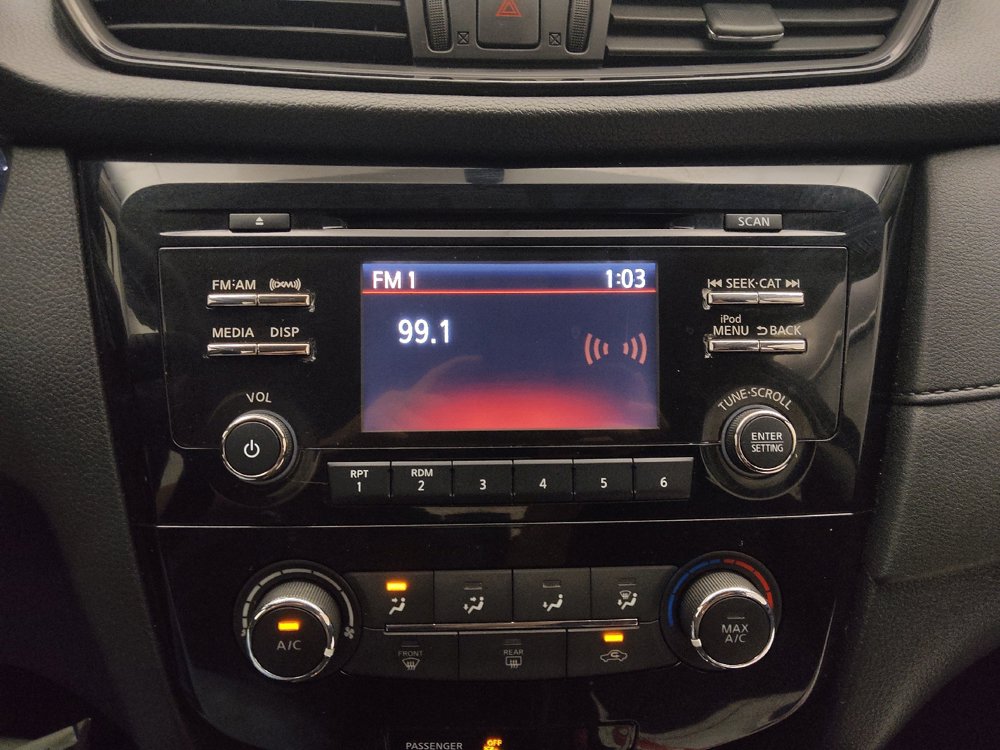 Used 2017 Nissan Rogue S AWD/4WD image 25