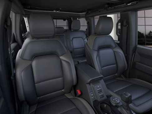 New 2026 Ford Bronco Outer Banks AWD/4WD image 10