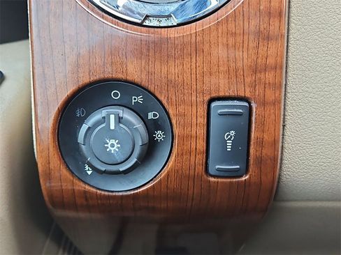 Used 2016 Ford F250 King Ranch w/ FX4 Off-Road Package image 17