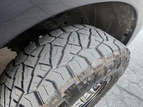 Used 2018 RAM 1500 Express w/ Express Value Package image 7