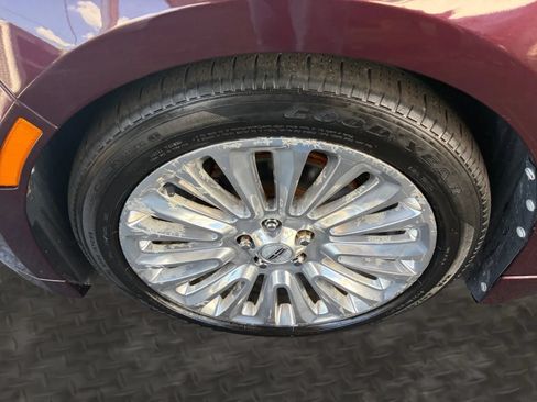 Used 2013 Lincoln MKZ FWD image 34