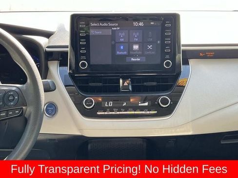 Used 2020 Toyota Corolla LE FWD image 15