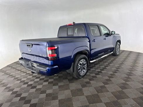 Certified 2022 Nissan Frontier SV AWD/4WD image 5
