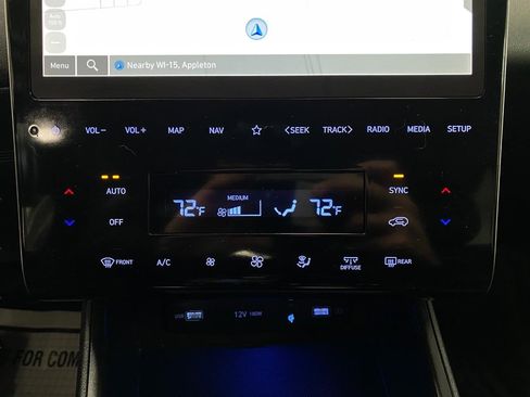 Used 2023 Hyundai Tucson Limited image 27