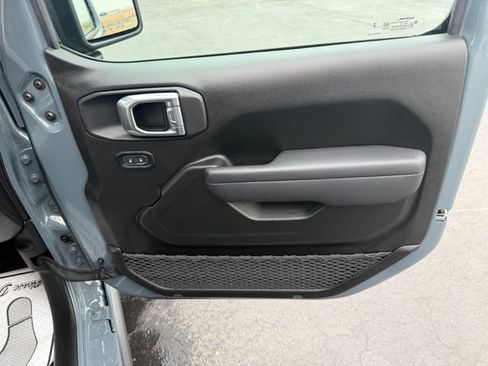 Used 2025 Jeep Wrangler Unlimited Rubicon 4xe w/ Safety Group image 34