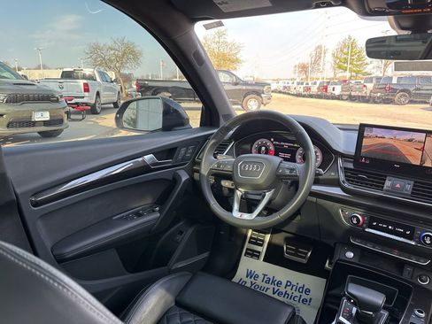 Used 2023 Audi SQ5 Premium Plus w/ Premium Plus Package image 46