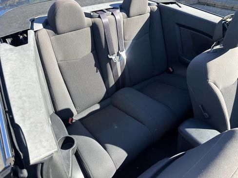 Used 2010 Chrysler Sebring Touring image 23