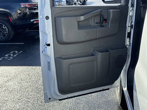 Used 2024 Chevrolet Express 2500 w/ Driver Convenience Package image 17