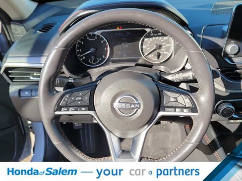 Used 2023 Nissan Altima 2.5 SR image 15