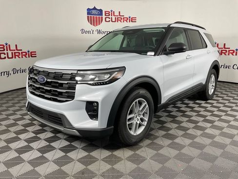 New 2026 Ford Explorer Active w/ Active Comfort Package RWD image 7
