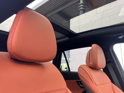 New 2026 Mercedes-Benz GLC 300 4MATIC image 19