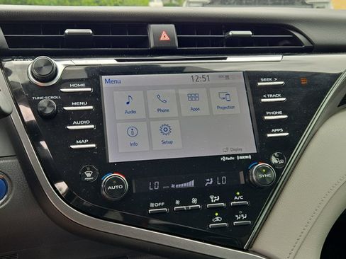 Used 2020 Toyota Camry LE w/ Sunroof Package FWD image 44