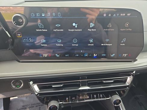 New 2026 Chevrolet Traverse LT w/ Midnight/Sport Edition AWD/4WD image 25