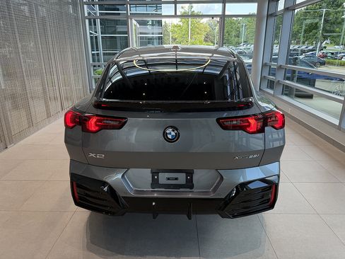 New 2026 BMW X2 xDrive28i w/ Technology Package AWD/4WD image 5