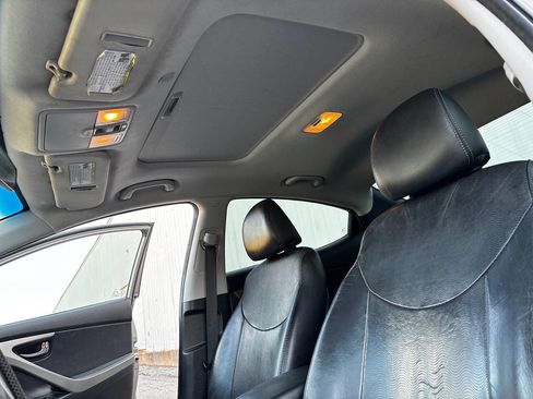 Used 2013 Hyundai Elantra Limited w/ Technology Pkg image 6