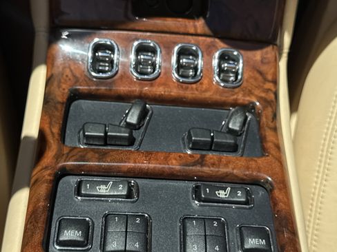 Used 2001 Bentley Arnage Red Label image 26