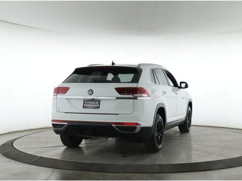 Used 2021 Volkswagen Atlas Cross Sport SEL image 7