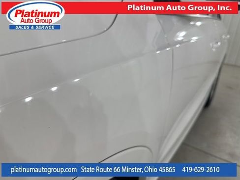 Used 2017 Audi Q3 2.0T Premium image 36
