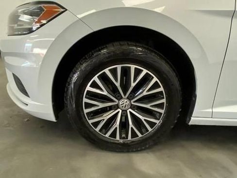 Used 2019 Volkswagen Jetta SE FWD image 20