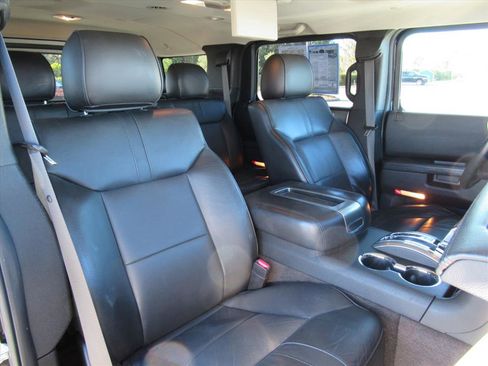 Used 2008 HUMMER H2 image 8
