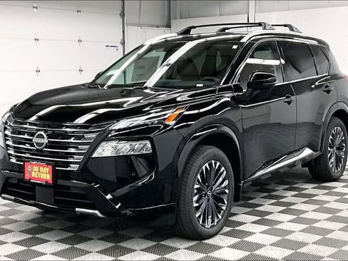 New 2026 Nissan Rogue Platinum w/ Platinum Premium Package image 3