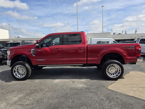 Used 2022 Ford F250 Lariat w/ Lariat Ultimate Package AWD/4WD image 4