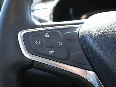 Used 2018 Chevrolet Equinox LT w/ Sun & Infotainment Package image 27