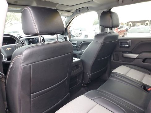 Used 2018 Chevrolet Silverado 1500 LT w/ Texas Edition image 11