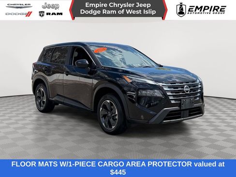 Used 2024 Nissan Rogue SV AWD/4WD image 1
