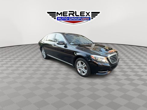 Used 2017 Mercedes-Benz S 550 4MATIC Sedan image 2