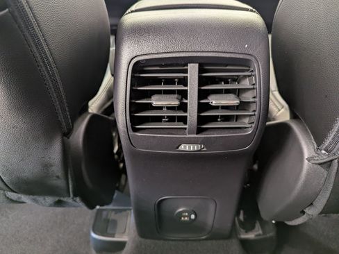 Certified 2022 Ford Escape SEL w/ Technology Package image 19