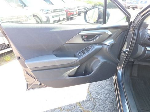 Used 2025 Subaru Impreza 2.0i AWD/4WD image 8
