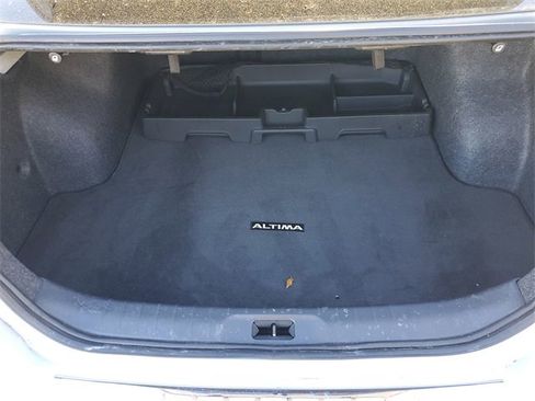 Used 2023 Nissan Altima 2.5 SR image 9