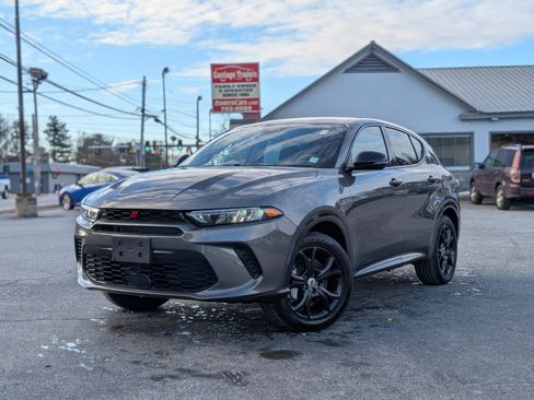 Used 2024 Dodge Hornet R/T w/ R/T Blacktop Package image 1