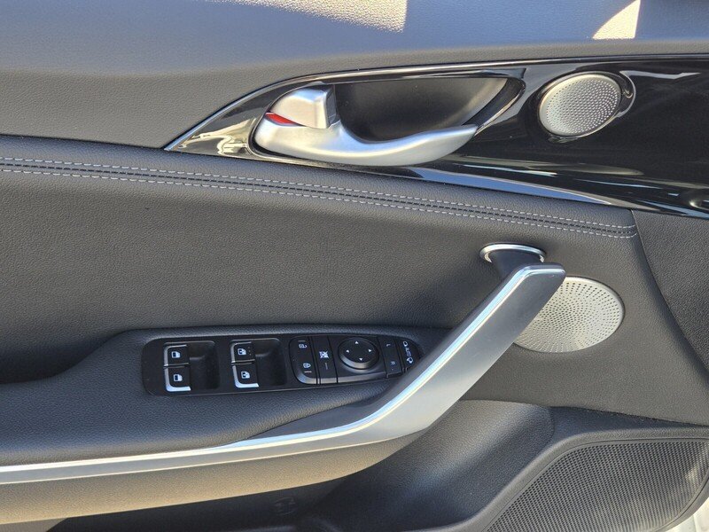 Used 2022 Kia Stinger GT-Line w/ Sun & Sound Package RWD image 18