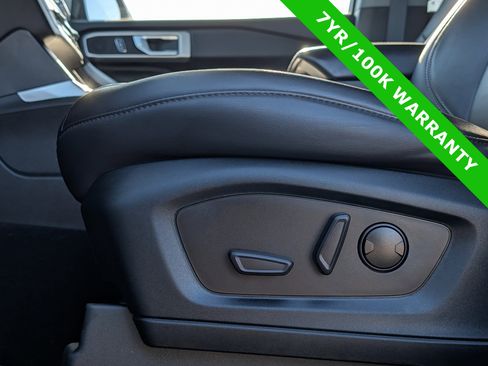 Certified 2023 Ford Explorer XLT w/ Equipment Group 202A RWD image 24