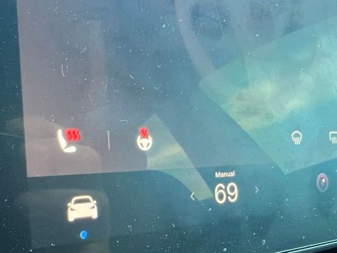 Used 2022 Tesla Model 3 Performance image 19