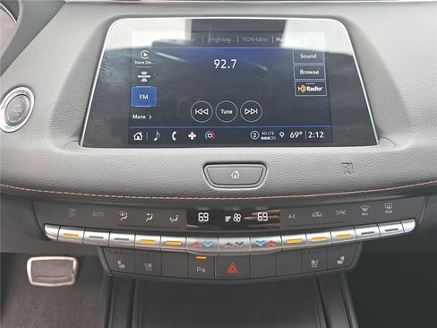 Used 2021 Cadillac XT4 Sport image 19