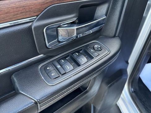 Used 2018 RAM 3500 Laramie image 24