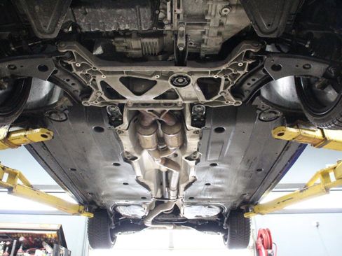 Used 2023 Volkswagen Golf R image 95