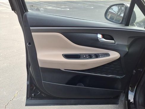 Used 2019 Hyundai Santa Fe SEL image 12