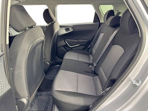 Used 2020 Kia Soul LX image 31