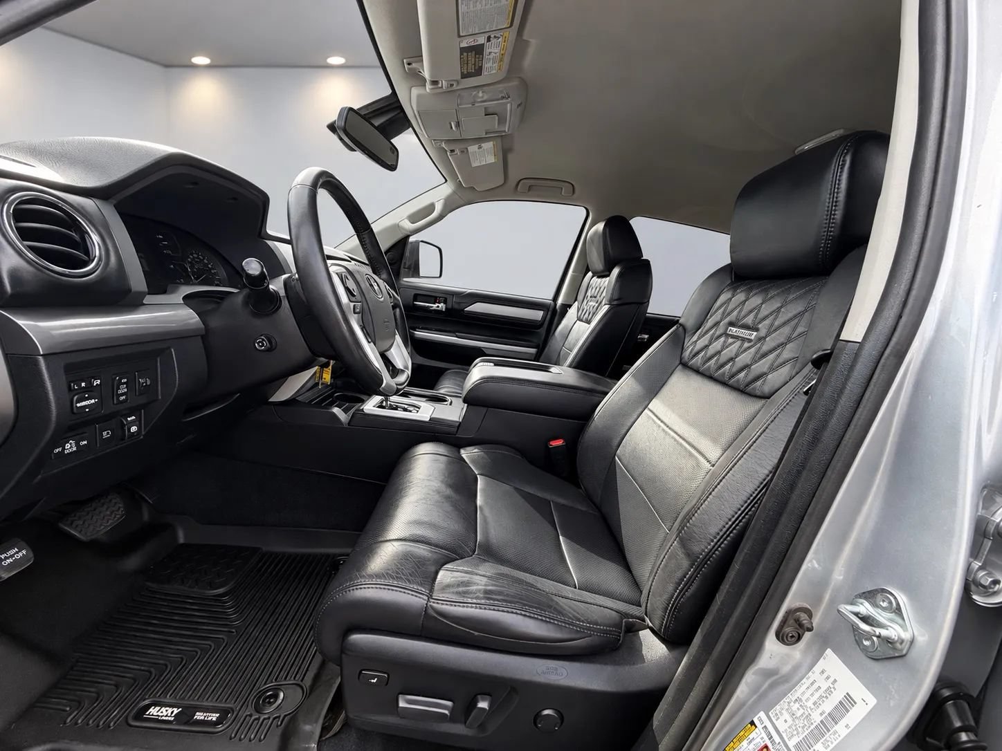 Used 2018 Toyota Tundra Platinum AWD/4WD image 11