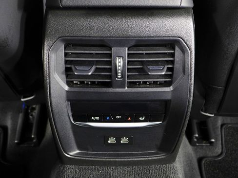 Certified 2023 BMW 330i Sedan w/ Driving Assistance Package RWD image 24