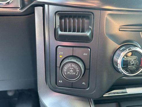 New 2025 Ford F150 Lariat w/ Equipment Group 501A Mid image 31