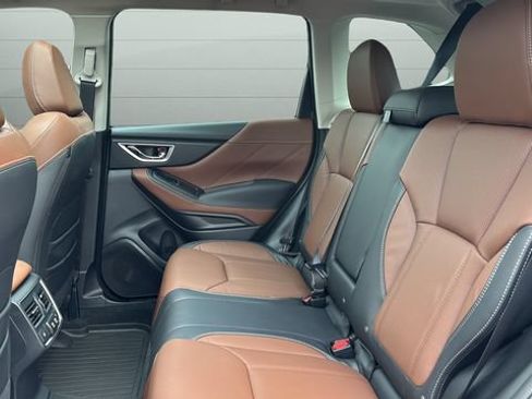 Used 2023 Subaru Forester Touring AWD/4WD image 25