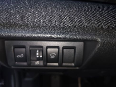 Certified 2025 Subaru Outback Premium image 17