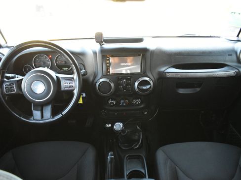 Used 2017 Jeep Wrangler Unlimited Sport w/ Quick Order Package 23S image 11