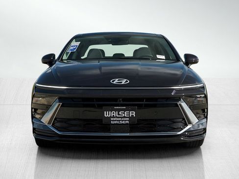 New 2026 Hyundai Sonata Limited image 2