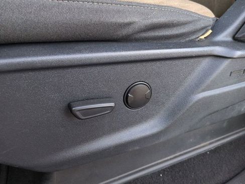 Used 2023 Ford F150 XLT image 15